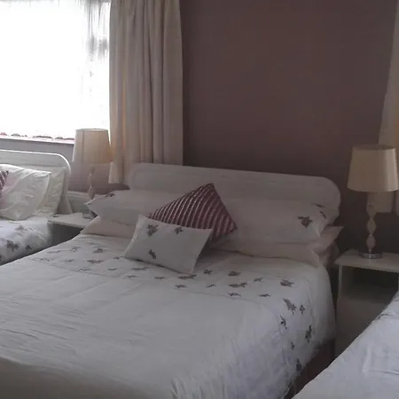 Laurel Shannonbridge