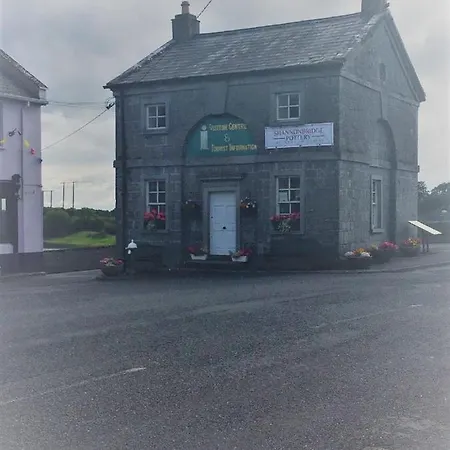 Alojamento de Acomodação e Pequeno-almoço Laurel